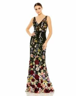 Embroidered Tulle Sleeveless V Neck A Line Gown