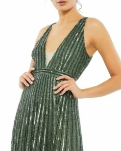 Sequined Sleeveless Plunge Neck Flowy Gown -Women's Skirt 93570 ForestGreen CL